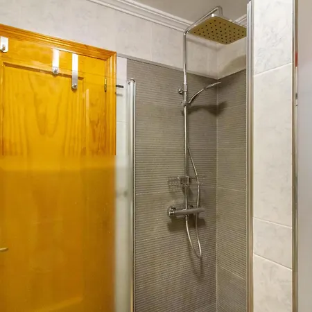 2 Bedroom Cozy In Torrevieja